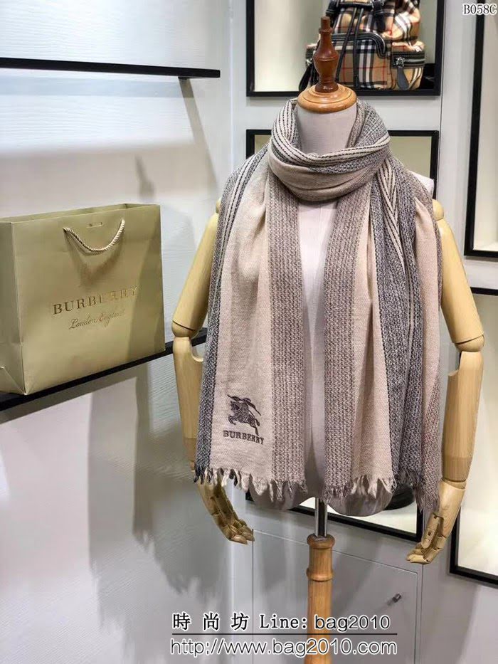 BURBERRY巴寶莉海外專櫃 2018最新款經典LOGO刺繡風格圍巾 B058 LLWJ6379